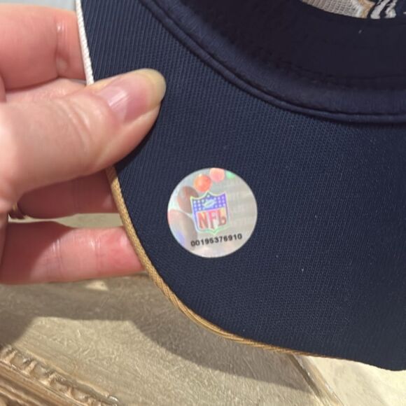 Rare Vintage NFL St. Louis Rams Fitted Cap Hat Blue Tan - Picture 8 of 16